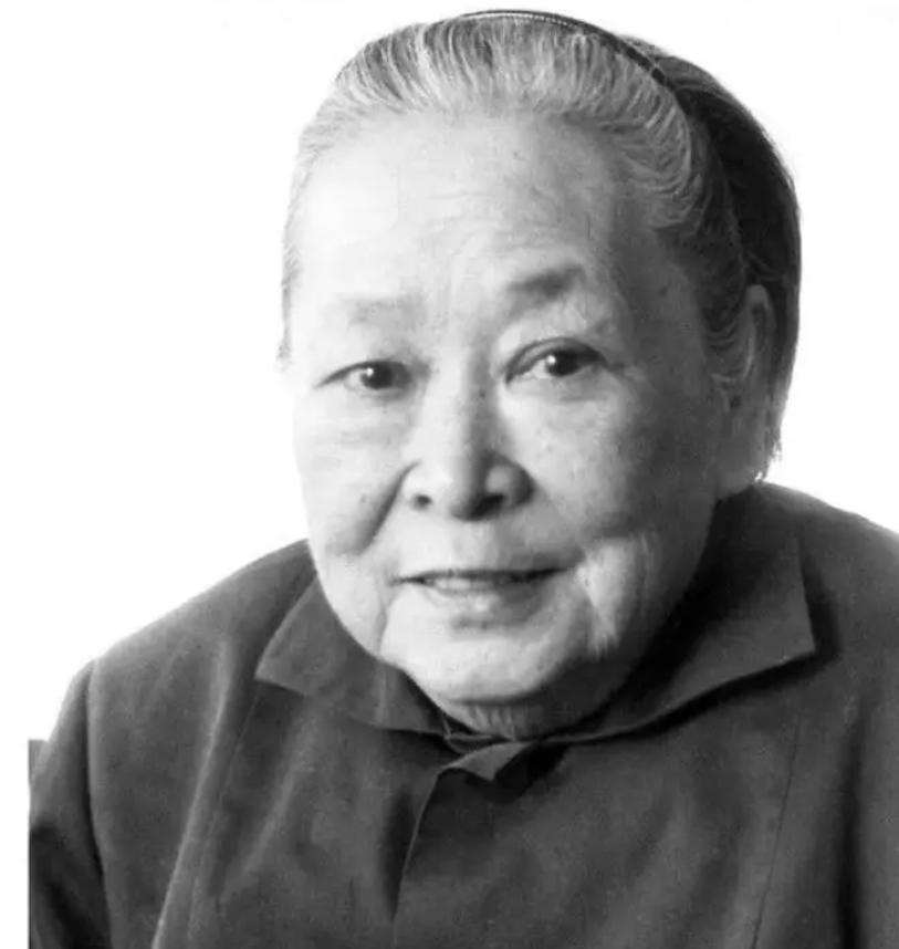 1975年，叶剑英的儿子叶选宁为劳改中的母亲求情，毛主席在得知情况后迅速给予批准