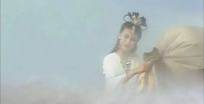 86版《西游记》风婆婆🆚续集风婆婆！这风婆婆到底经历了什么，才会变成这副模样…