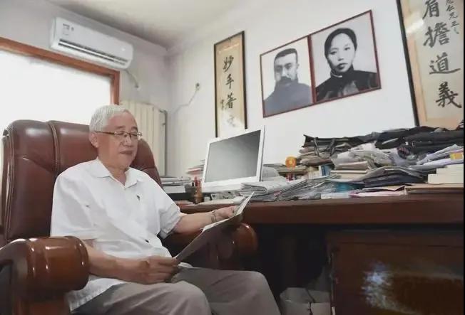 2005年，李大钊的孙子李宏塔被人举报贪污受贿，检察机关立刻介入，李宏塔