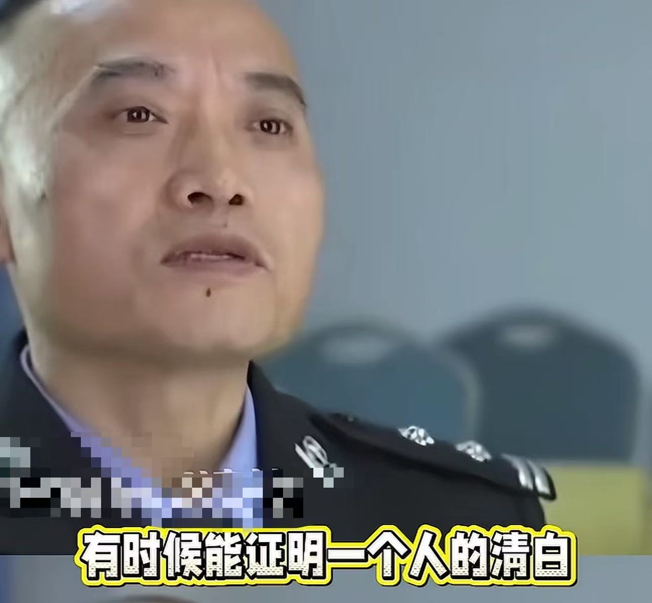 重庆，10岁男孩被“误会”划坏奥迪，因为监控只拍到他的身影，连父亲也觉得是他干的