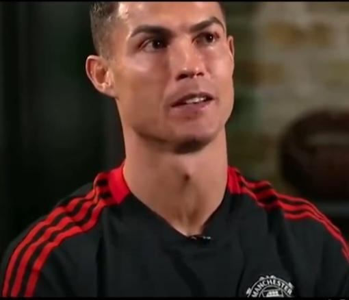 2025年最赚钱的男运动员是谁——C罗，他的年收入达到了惊人的2.75亿美元（约