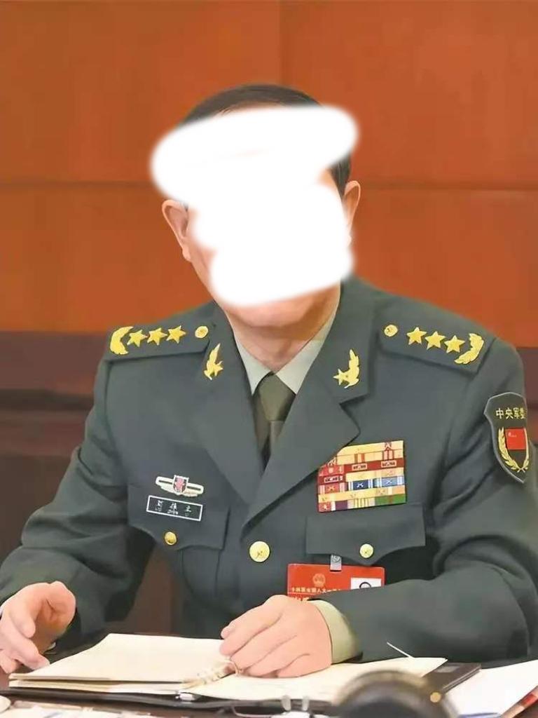 装备采购出问题，验收签字像走形式，谁在替战士扛子弹？军队装备采购至关重要，它