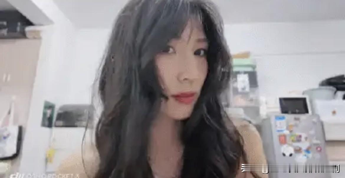 最有价值球员(MVP)：吴梦洁(江苏)最佳主攻：吴梦洁(江苏)、庄宇珊(福建)