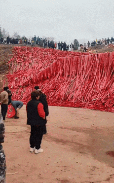 这个厉害，鞭炮厂一年只做这一单生意即可。