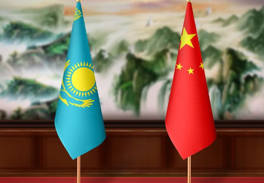 中国和哈萨克斯坦谈妥了8月30日晚间，中国方面在天津会见出席活动的哈萨克斯坦总