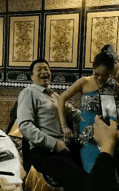 男人至死是少年，就是那么爱玩。感觉他可享受这个过程，就不怕被老婆孩子