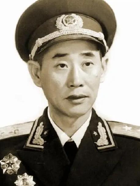 1952年，张祖谅准备去朝鲜，重新担任60军军长，毛主席对他说：“你先把牙补上，