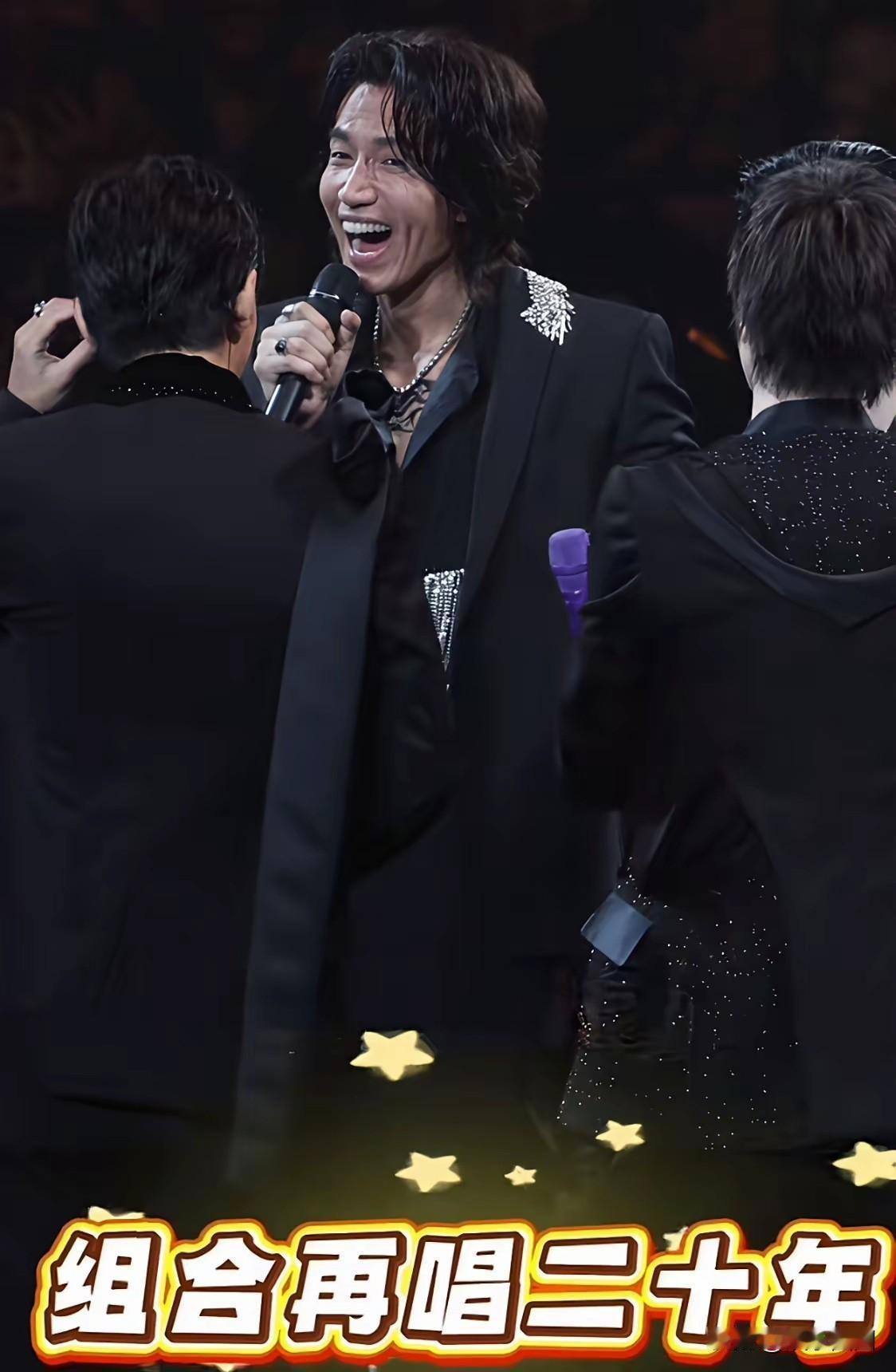 F4最近再度火爆那可是80、90后的青春回忆在手机上看到相关消息后我明白