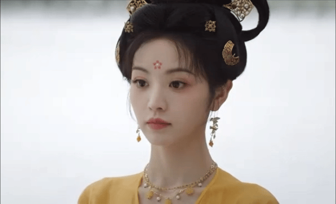 子夜归里这是相互有好感的男女会有的眼神吗，感觉猫的眼神戏都比男女主好​​​