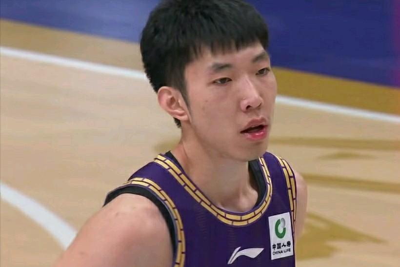 我敢说：这绝对是cba国内球员对飙最精彩的一场比赛，没有之一……廖三宁3分绝