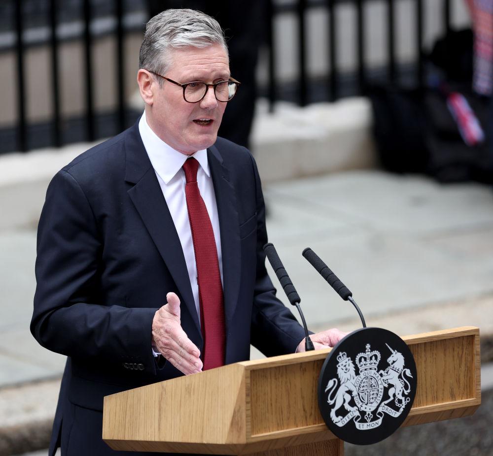 英国无端耍霸权乱制裁！凭空给两家中国企业扣上莫须有罪名，中方火速强硬出手交涉，态