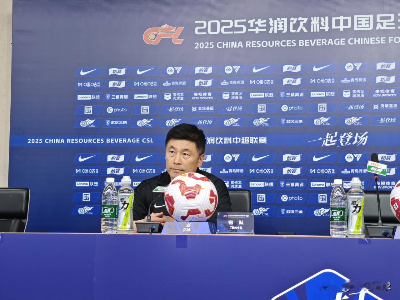 大连主帅李国旭对外援不满？！三镇2比2赛后，大连主帅李国旭：“赛前有两个伤病所
