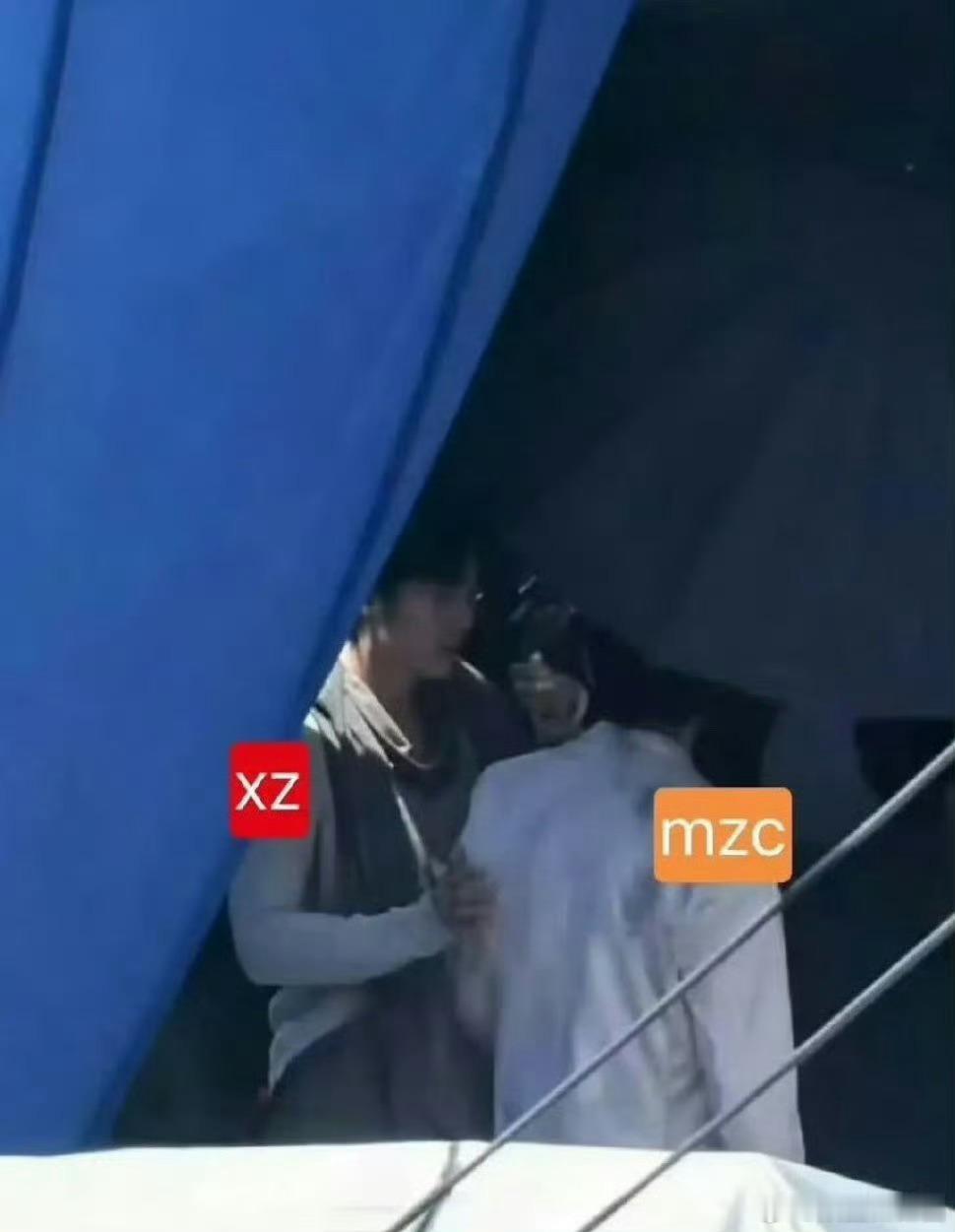 肖战穆祉丞拍摄路透意想不到的同框来了，肖战穆祉丞拍摄路透曝光，适配度超出预期。