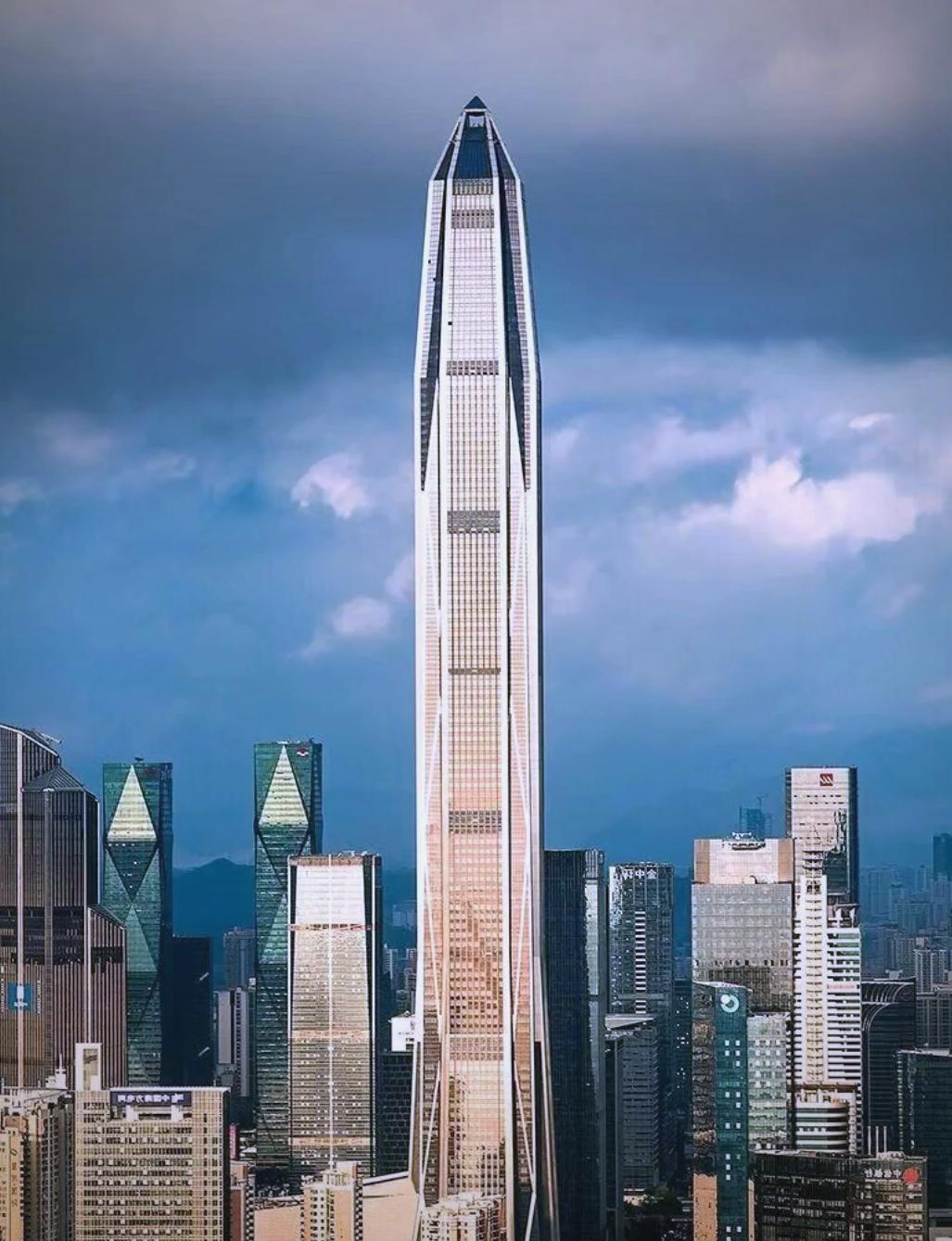 为什么说深圳才是宇宙最强城市？在1980年之前，深圳是一个默默无闻的小渔村，改