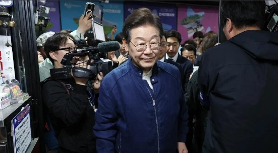 火药味爆棚！民主党弹劾赵熙大踩刹车，李在明逆风翻盘没戏？