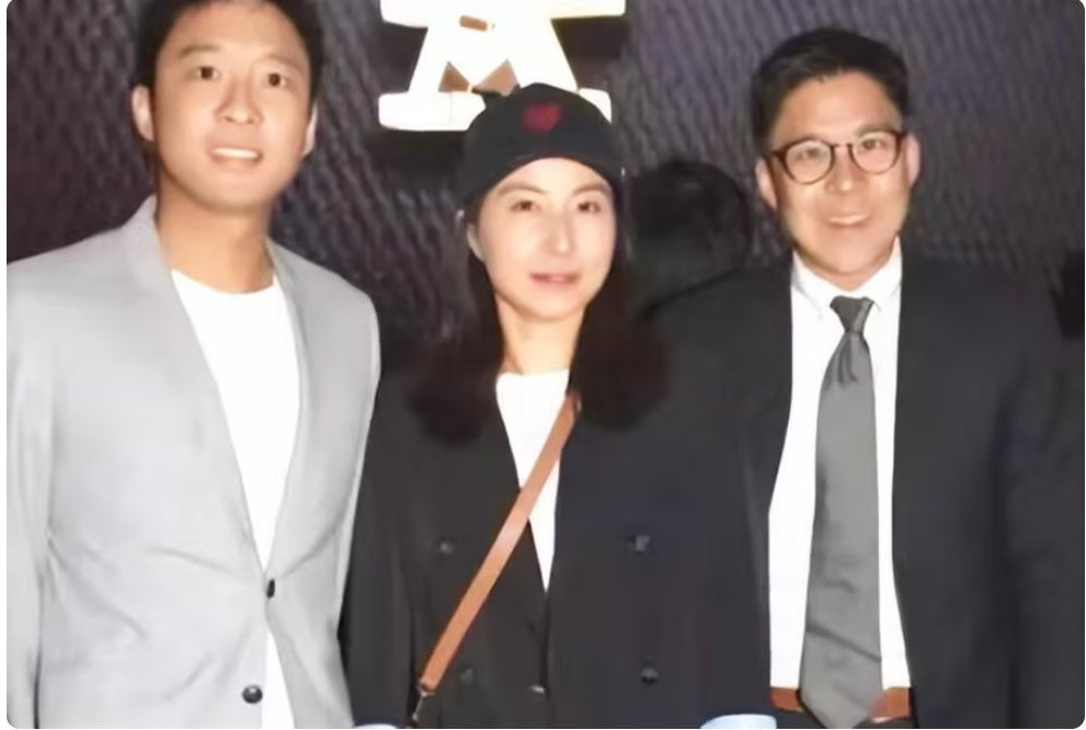 郭晶晶急灭火！大嫂变准儿媳外网立场惹众怒，霍家这盘棋下懵了