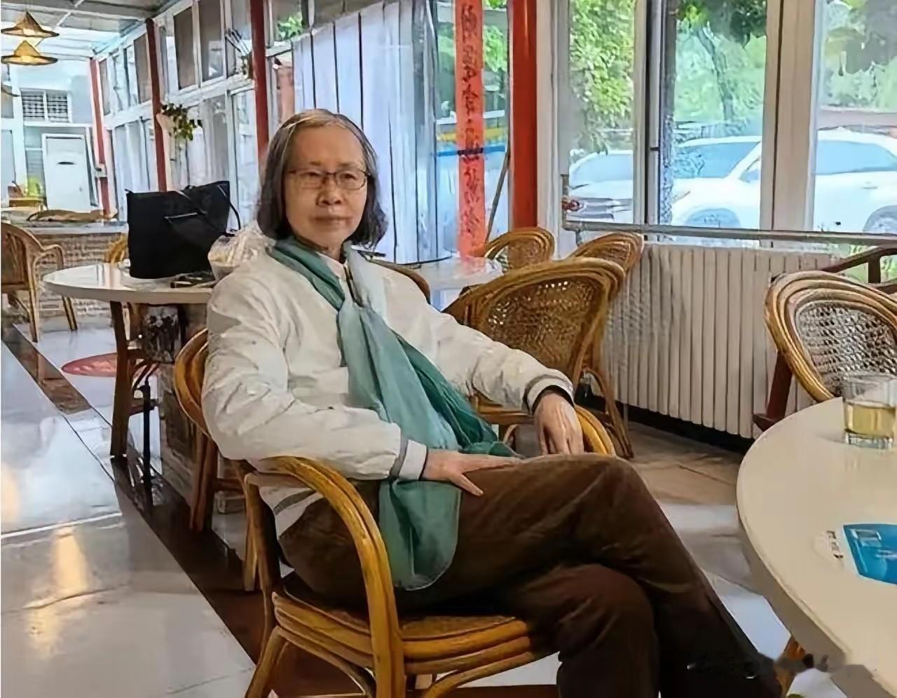 残雪如果获得诺贝尔文学奖，就读一读她的作品，如果她得不到，就继续与她平行。