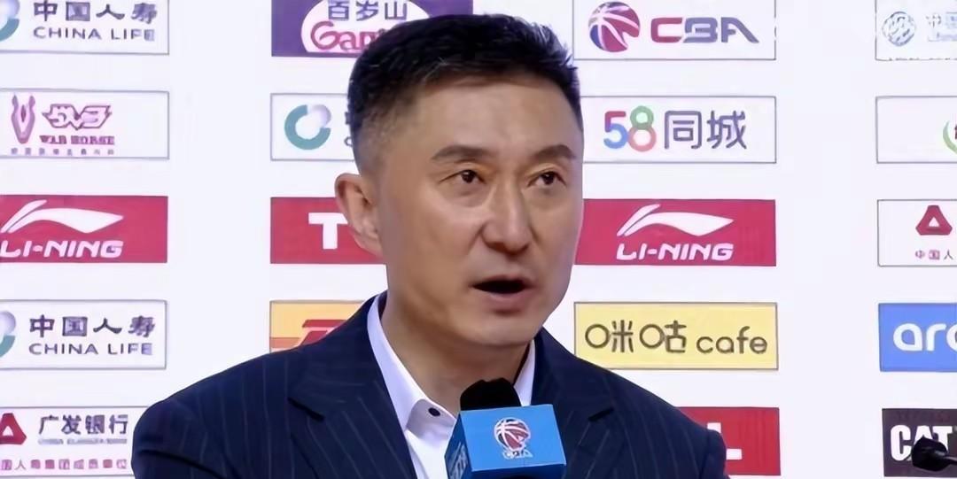 CBA从目前广东和北汽都大动作引援，可两教练对引进球员看法，各有不同广东主教练