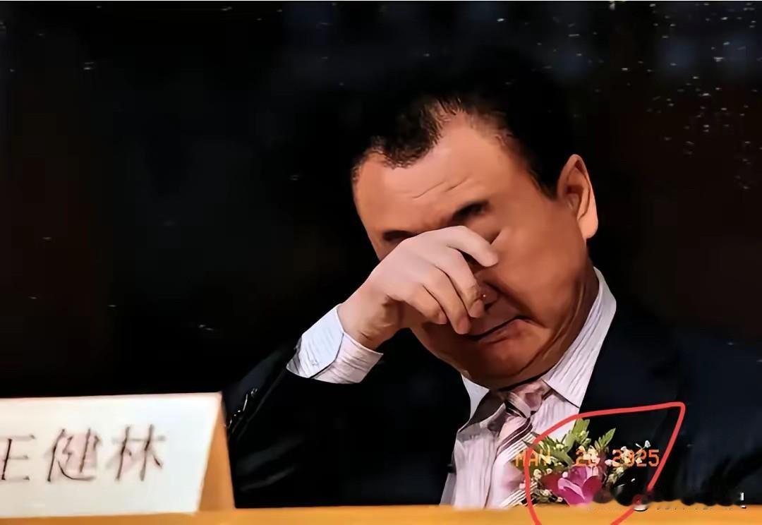 王健林，这波操作太狠了！6年狂甩6000亿债务他造就了地产圈最震撼的逆袭剧本