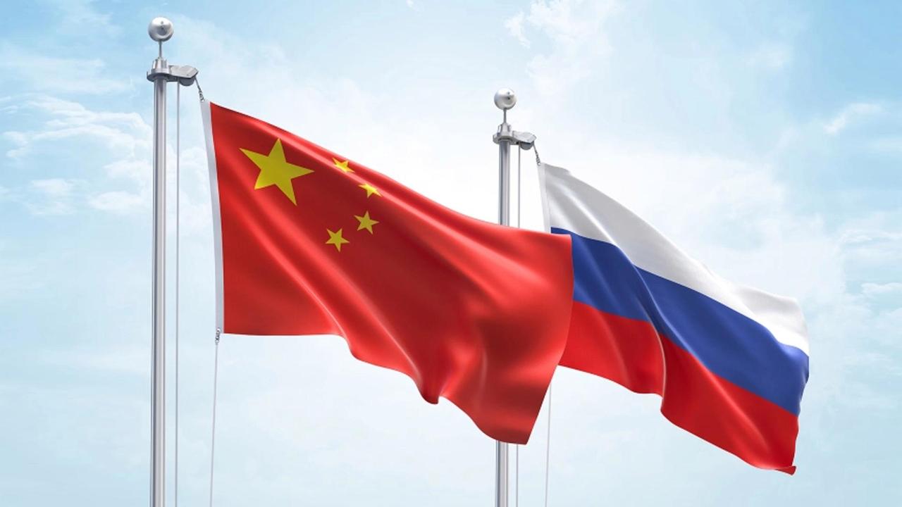 终于明白中国为什么不趁俄乌打仗收复台湾，俄罗斯不倒就是中国最大的战略屏障，这种局