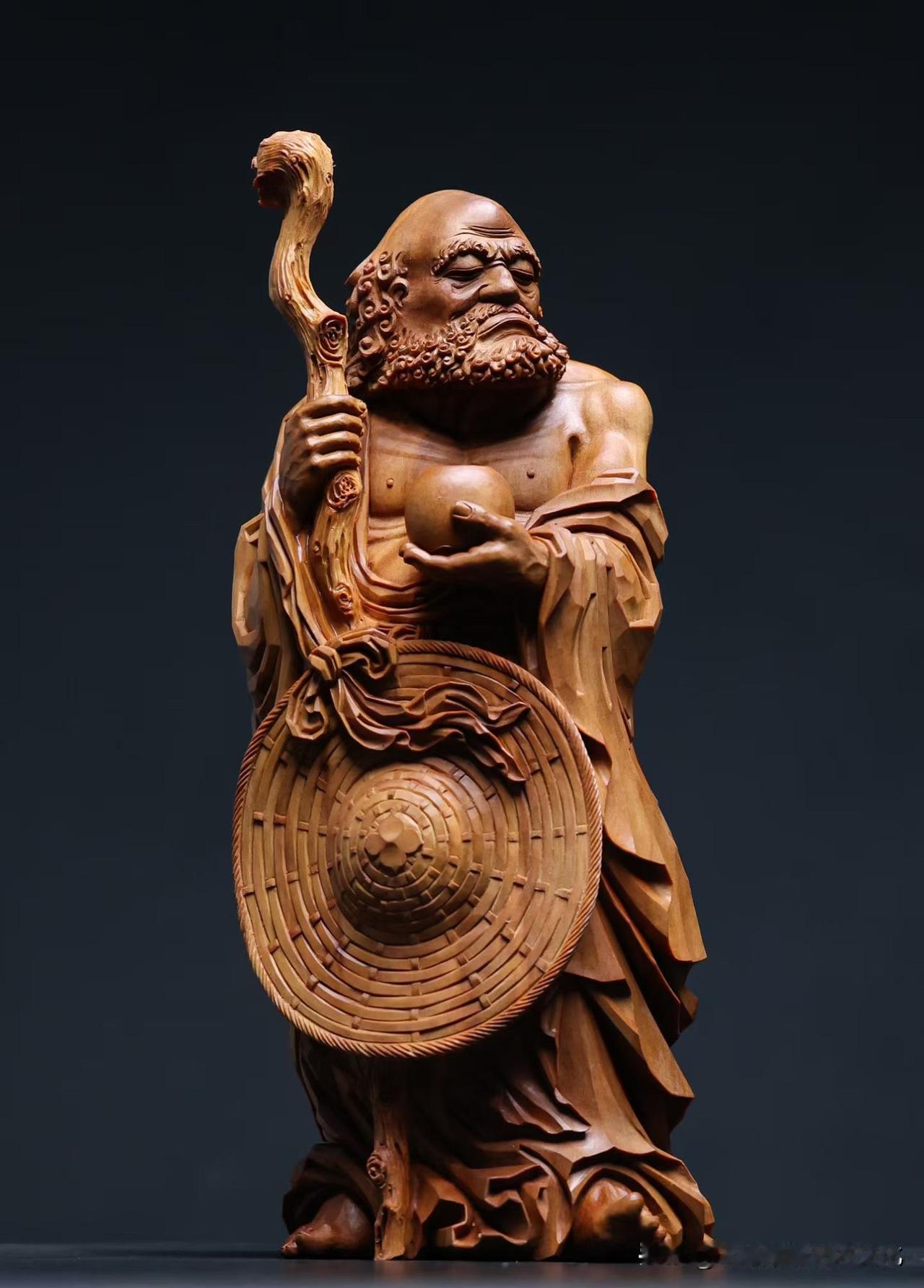老山檀香｜达摩祖师这尊达摩，不靠细，靠“劲”。老山檀的底子沉稳，光不浮