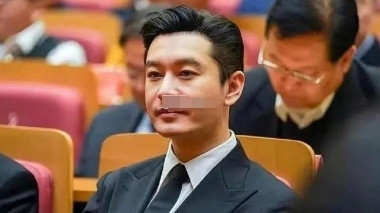 黄晓明公司旗下的艺人没一个红的​​​