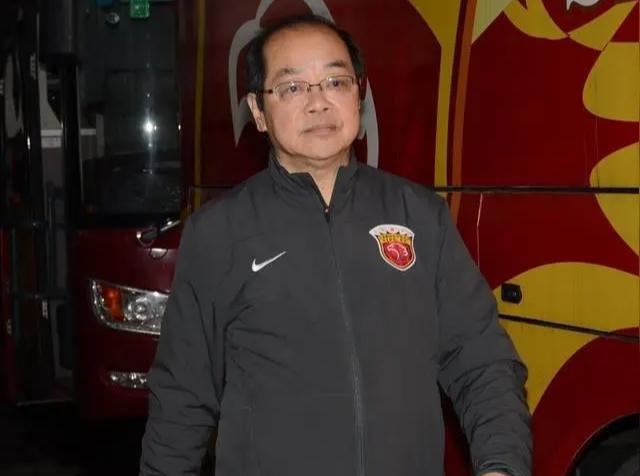 谁也别说谁！都是一丘之貉！上海海港也并非冰清玉洁！昨天足协公布的第3批禁足名单