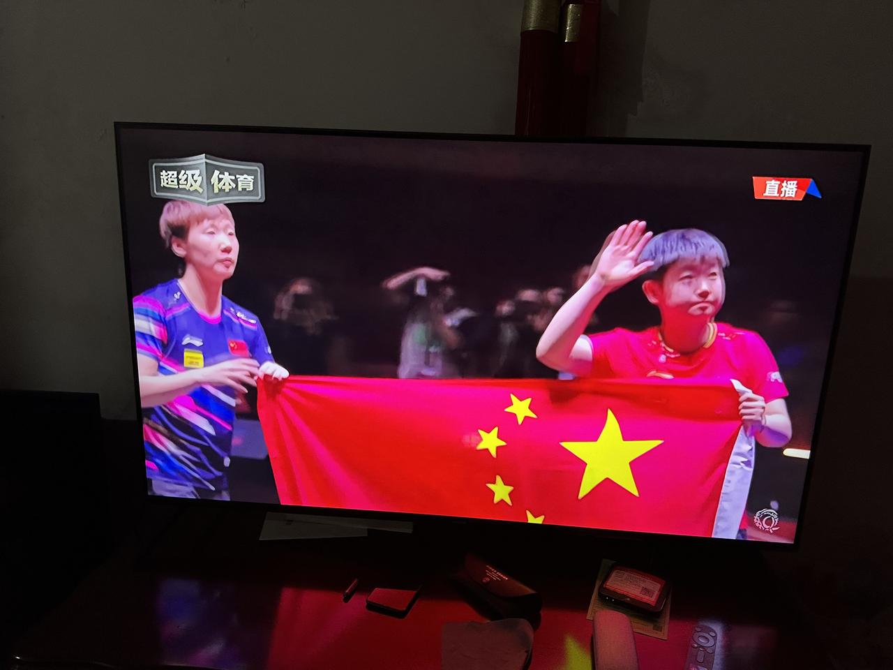 2025的5月25，卡塔尔，多哈体育馆，两位中国姑娘用七局鏖战在世锦赛女单决赛的