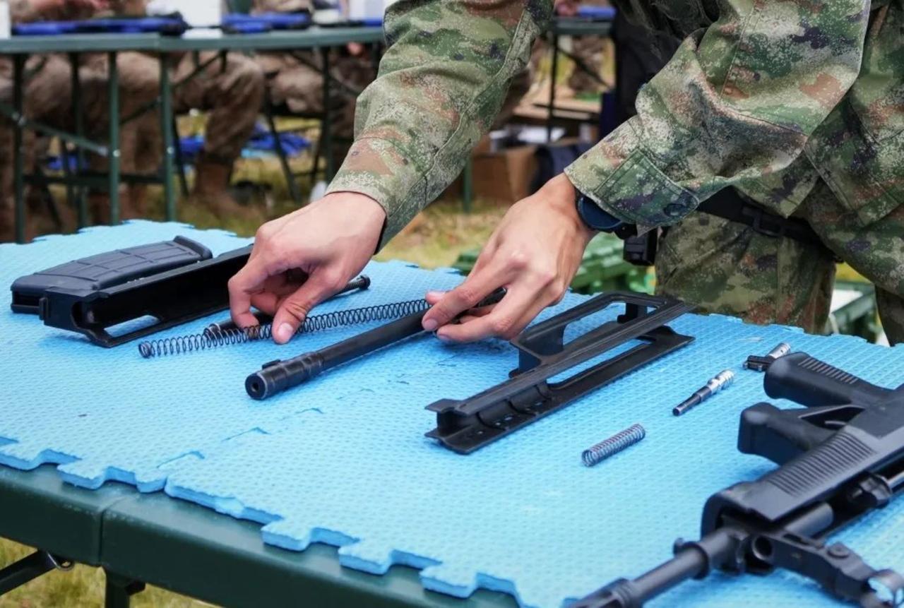 抗日战争中，日军的新兵至少进行5个月的训练，然后才能进入中队以上的大部队进行联合