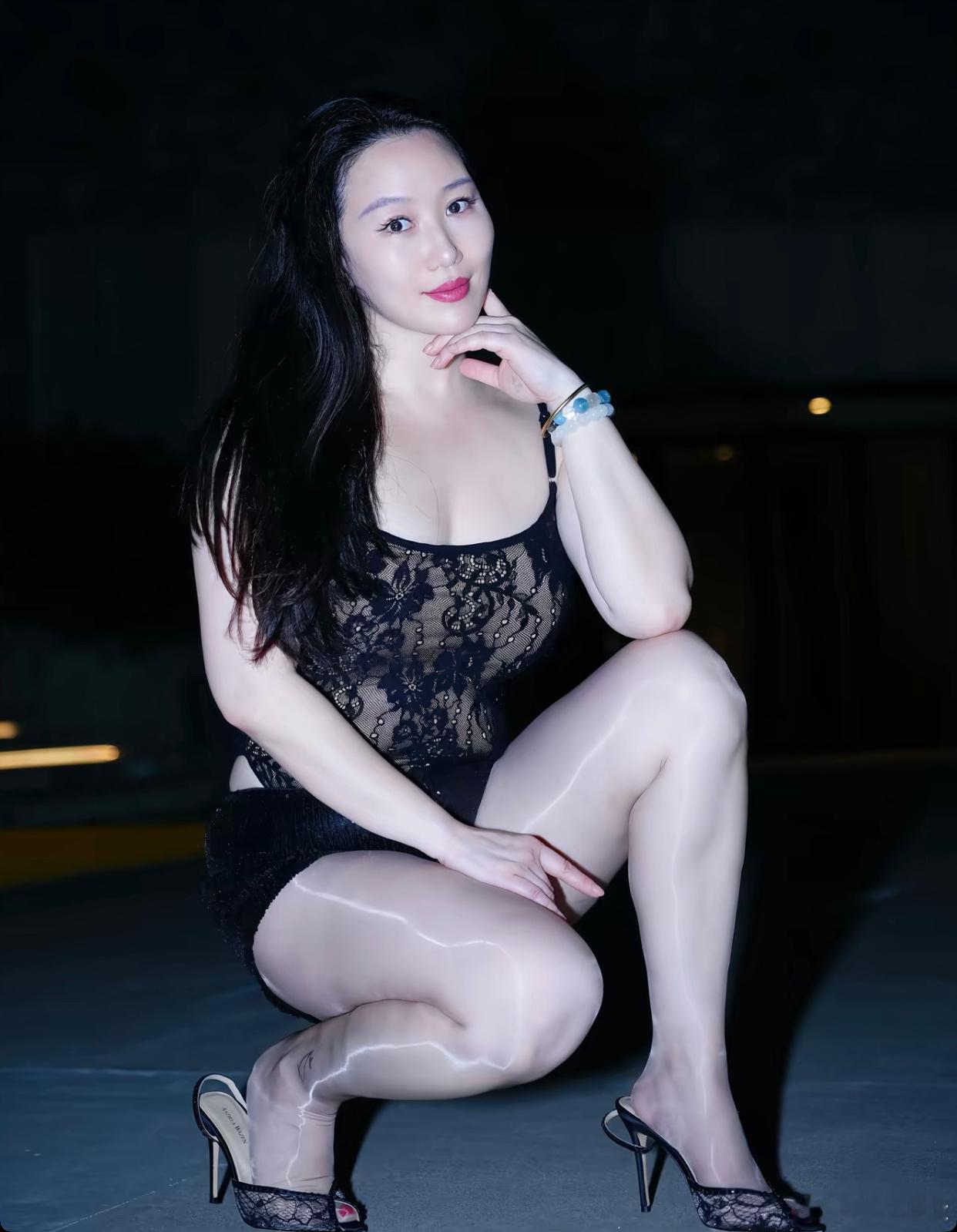 风韵犹存美阿姨​​​