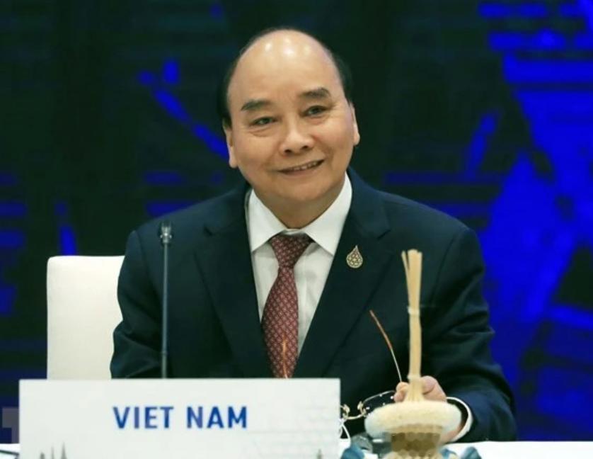 越南不再让中国转让高铁技术，当初越南觉得各国都会抢着来修他们的高铁，所以想来一个