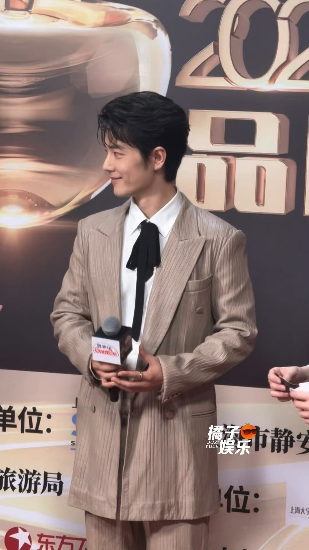 肖战电视剧品质盛典live图太权威了，和精修完全无差别