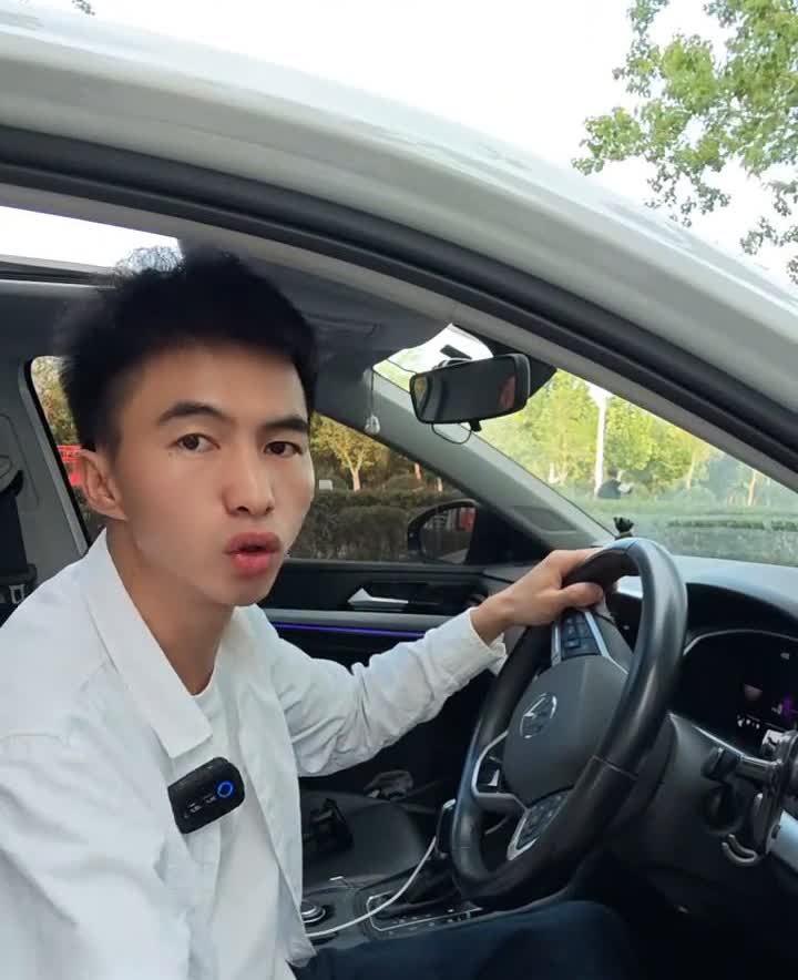 新手开车上路5个基本驾驶技巧。新手第一次开车上路一定要牢记俊臣所说的这5大驾