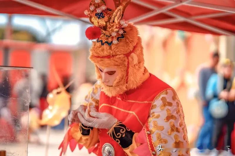 同样是帝王，孙悟空敢轻慢玉帝，却毕恭毕敬喊李世民陛下，真相太现实细读《西游