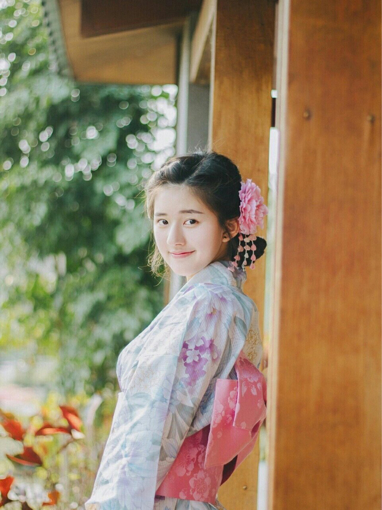 分享一组早期赵露思和服写真🎞️👘🌸​​​