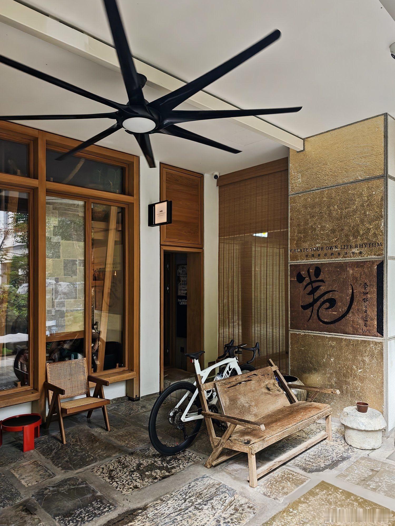 在咖啡香里找回生活的节奏