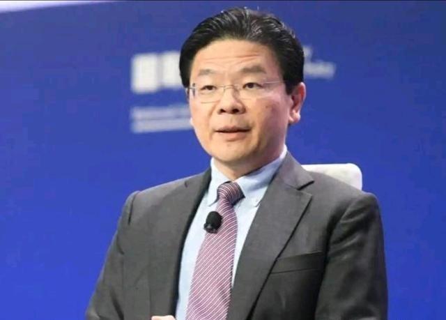 光是我们民间的批评，就已经让新加坡感到非常的有压力！在黄循财发表明显偏向于日本的