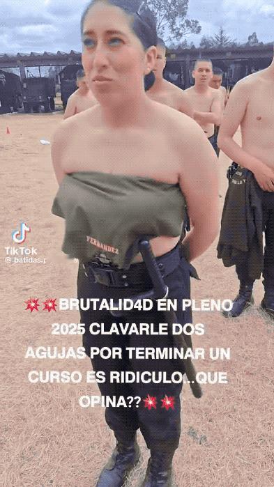瞠目结舌：秘鲁女兵残酷结业仪式，胸口肌肉被男教官钉进勋章，疼的脸部扭曲！这是秘鲁