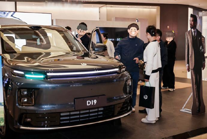 零跑D1972小时快报来了，这台26年“高价值比”的代表车型，市场对车型反馈如