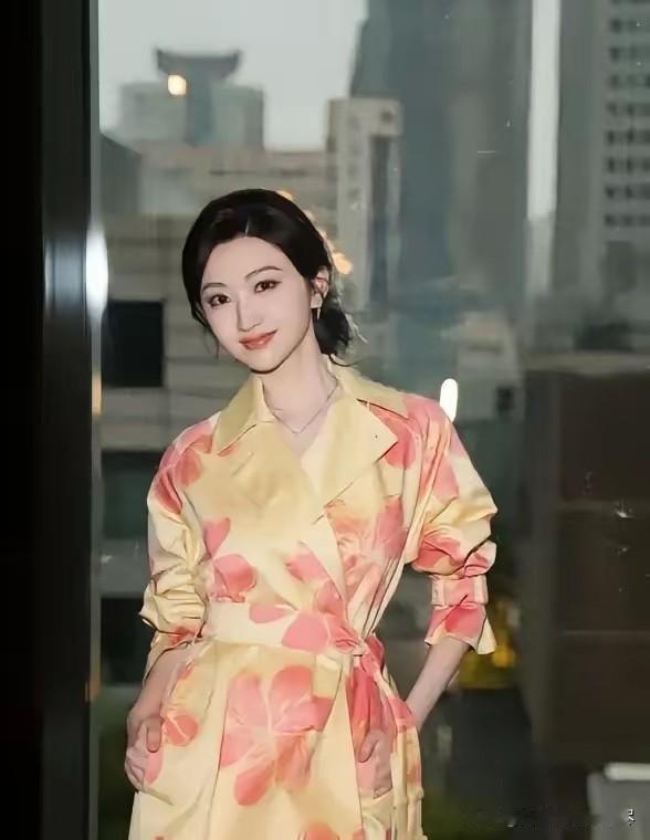 可算是知道了为啥景甜要5000万美元了！已经38岁还没有结婚生子的景甜，能够同意