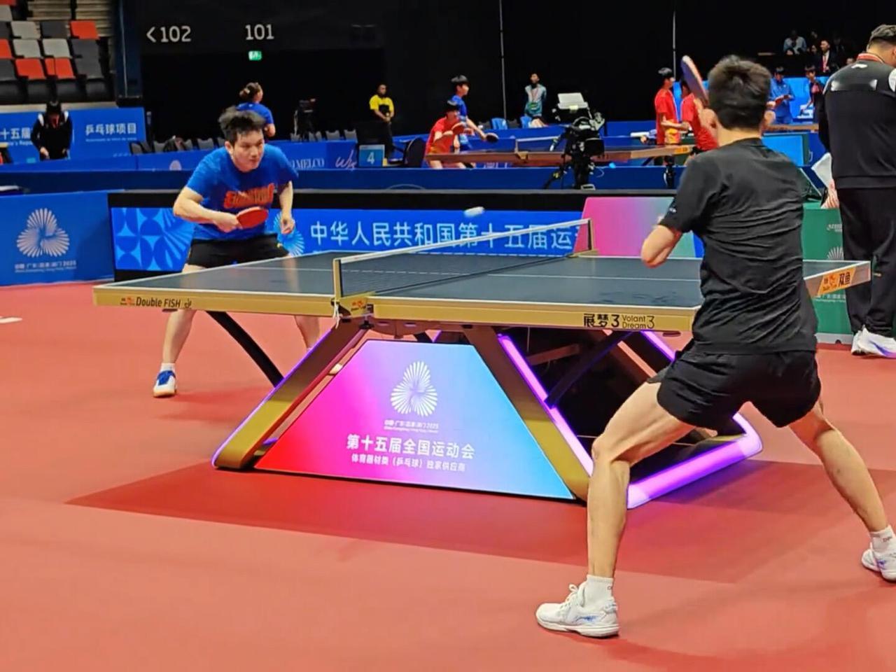 挥拍的姿势看不够，暴力熊猫继续闪亮全运会，期待已久！东东，恺恺好兄弟好队友一起