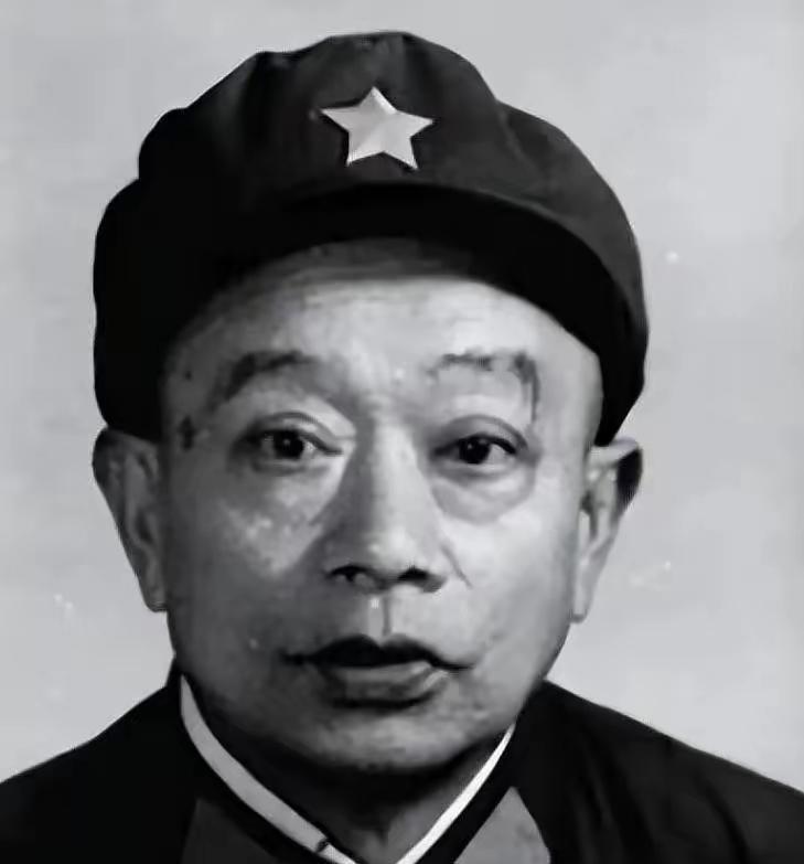 中央警备团里曾有位特殊的老红军，没人知道他的真实姓名，也说不清他的来处，甚至连一