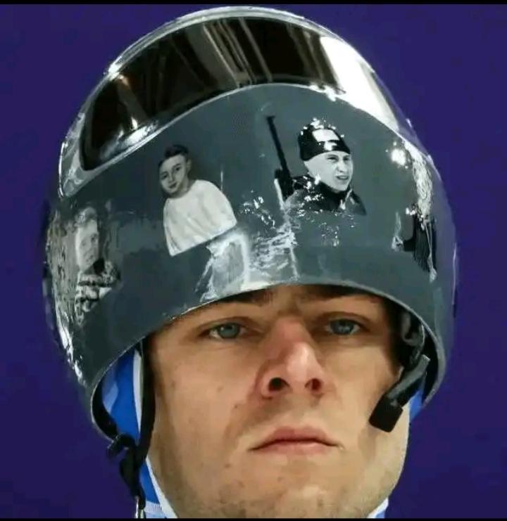 冬奥会乌克兰代表团旗手的头盔引人注目！这名旗手是乌克兰钢架雪车运动