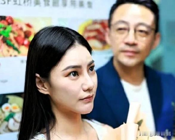 金宝山墓地直播事件反转：博主帮汪小菲脱困大S家境遭曝光马筱梅学历被正名最近