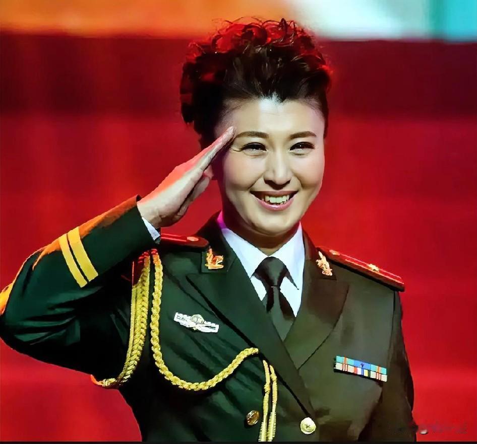 拔出萝卜带出泥，闫学晶这个事儿越闹越大了。或许很多人都没想到，本以为闫学晶只