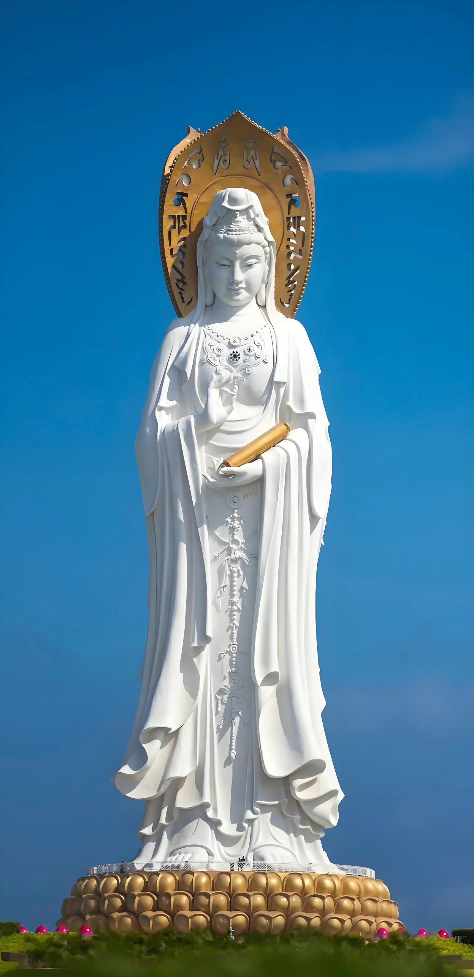 刷到观世音菩萨别当看不见，3日内必将转运，马年大发，财富连连