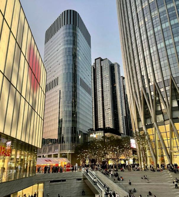 面对不合理的事，中国人为什么总集体沉默？真相远比“怕事”更扎心！ 你有没有遇