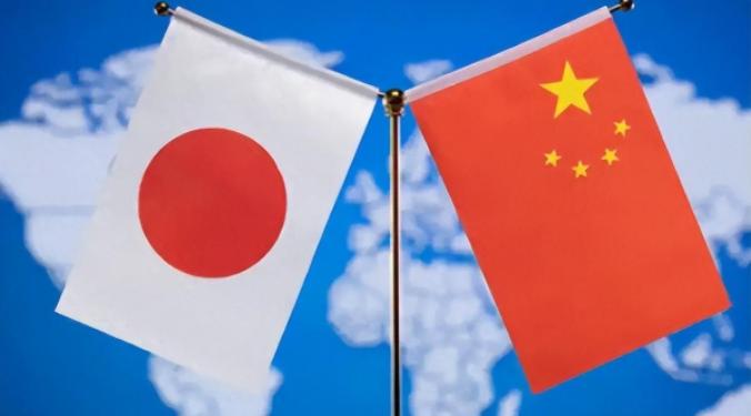 日本媒体圈流传出一件挺反常的事，以前日本渔民去钓鱼岛海域偷着捕鱼，日本政府通常是