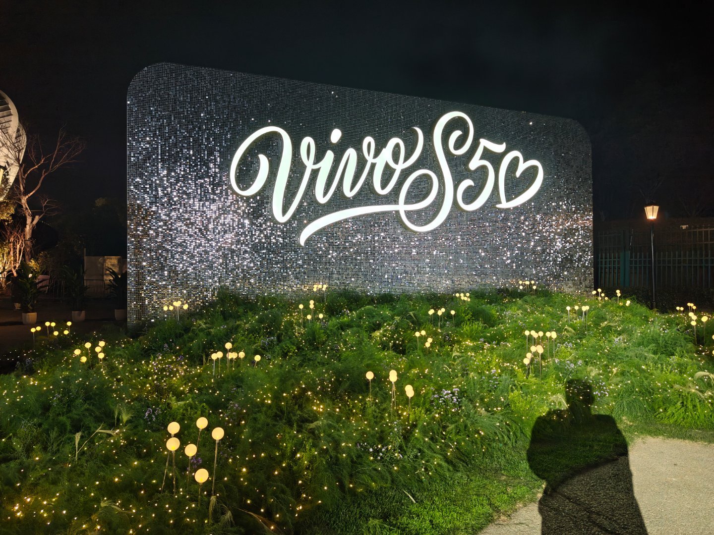 v我50照进现实了。来参加一下vivoS50发布会，现场的小姐姐环节是我的