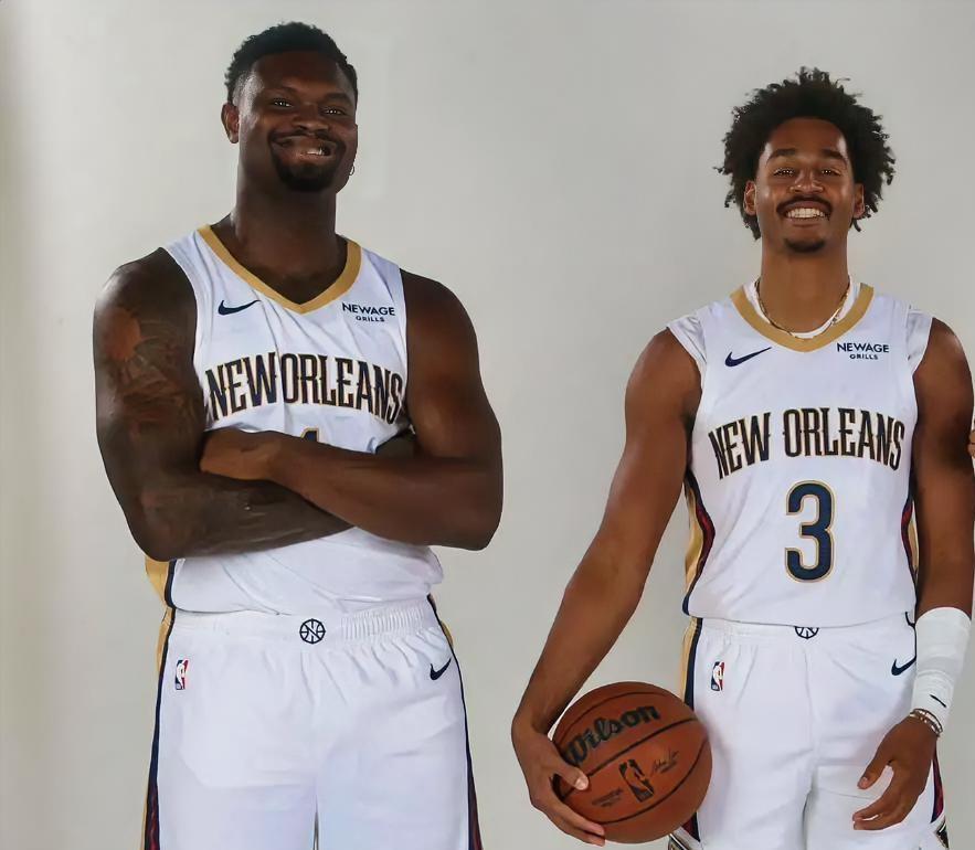 扶不起，鹈鹕125-130惜败尼克斯，这2位球员就是输球的罪魁祸首！1.锡安